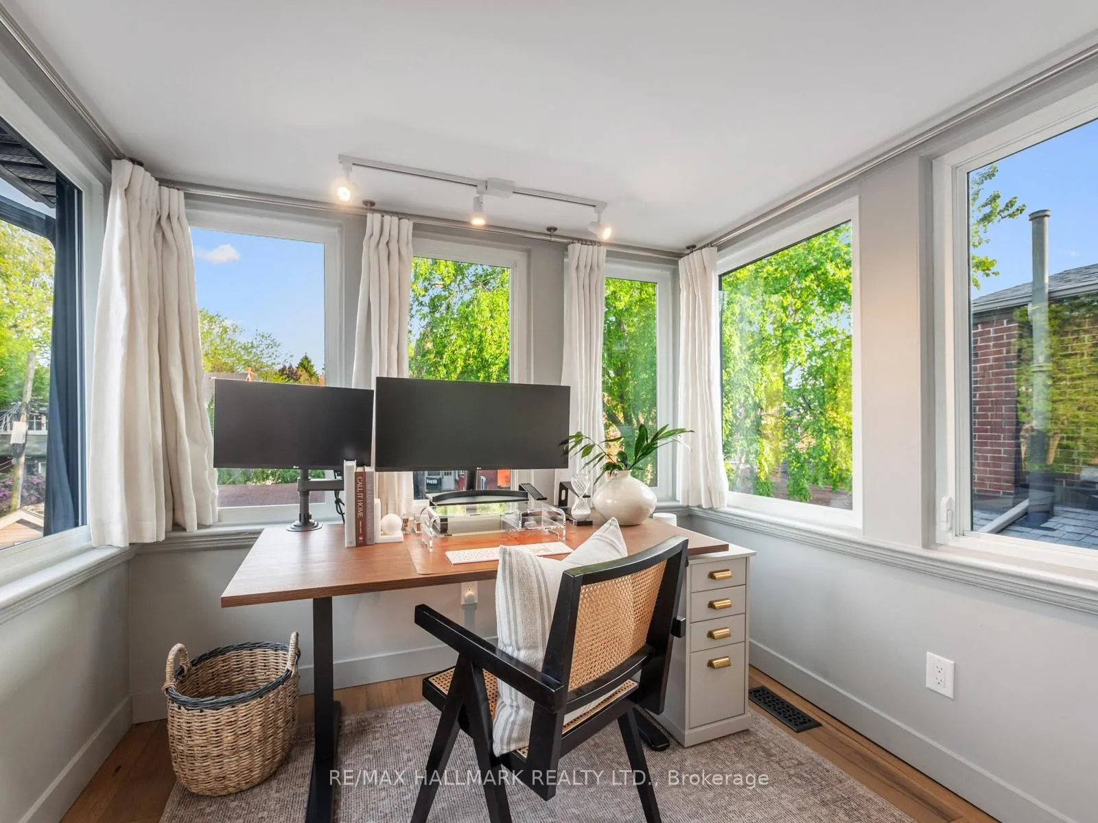 Photo 19 of 47 Langley Avenue, Toronto, North Riverdale — HOMEH