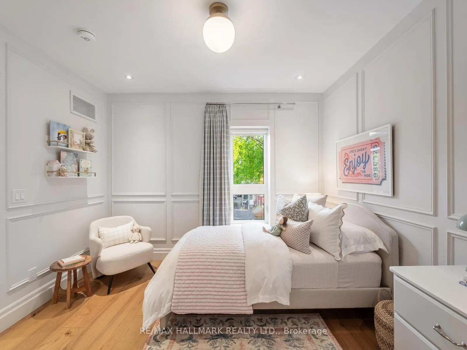 Photo 22 of 47 Langley Avenue, Toronto, North Riverdale — HOMEH