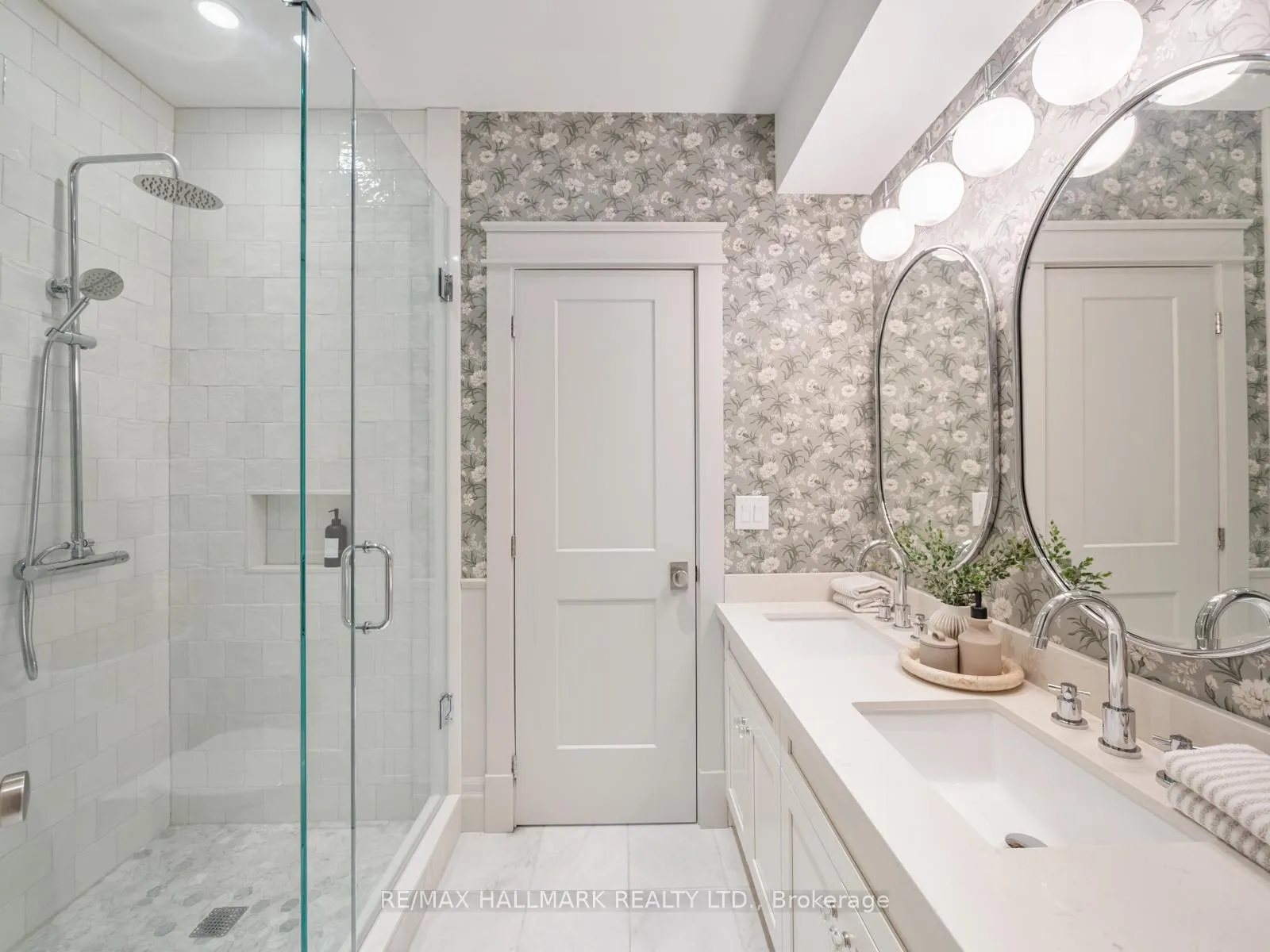 Photo 24 of 47 Langley Avenue, Toronto, North Riverdale — HOMEH
