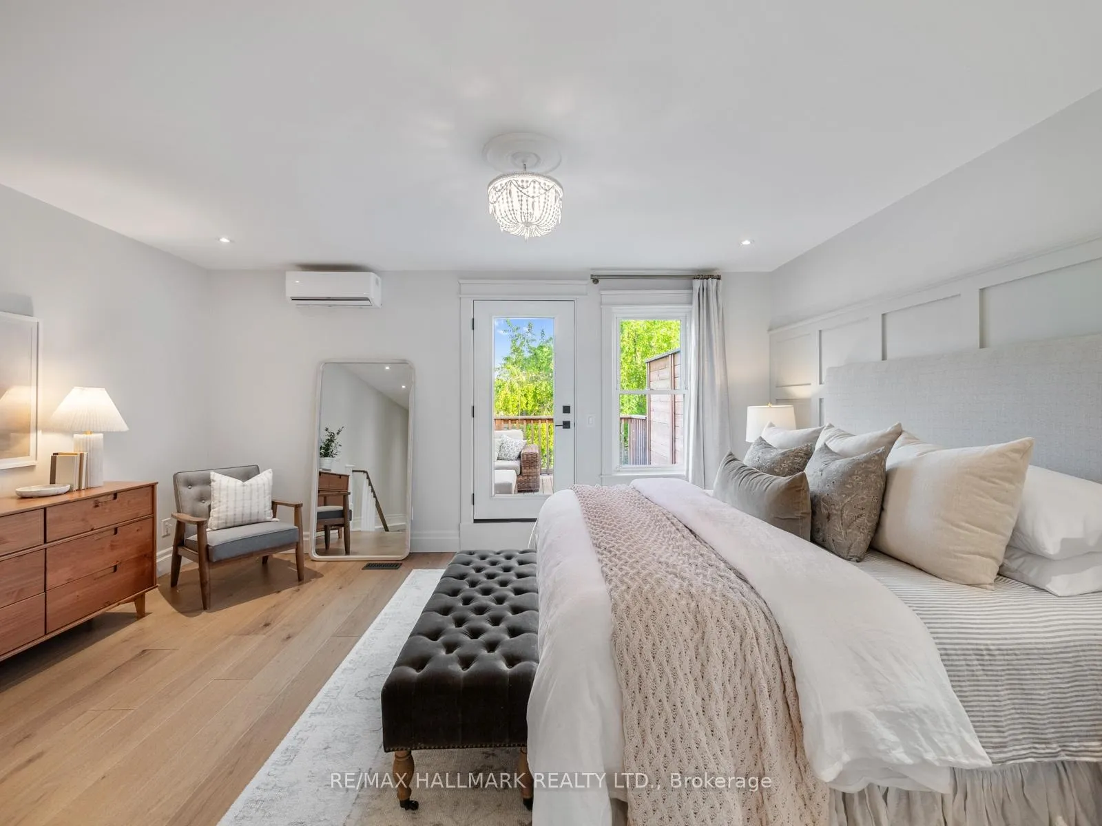 Photo 34 of 47 Langley Avenue, Toronto, North Riverdale — HOMEH