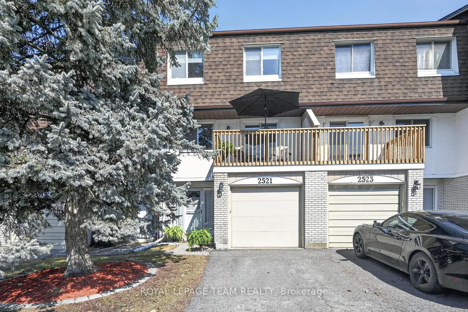 Photo 2 of 2521 Flannery Drive, Ottawa, Mooneys Bay/Riverside Park — HOMEH