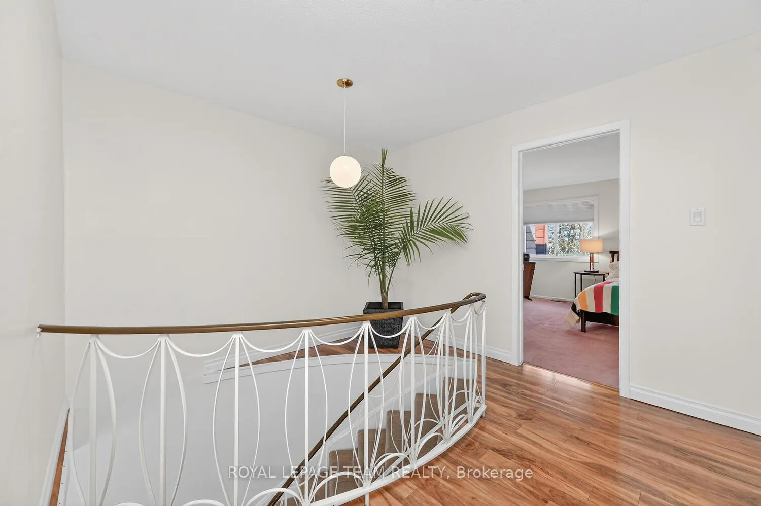 Photo 17 of 2521 Flannery Drive, Ottawa, Mooneys Bay/Riverside Park — HOMEH