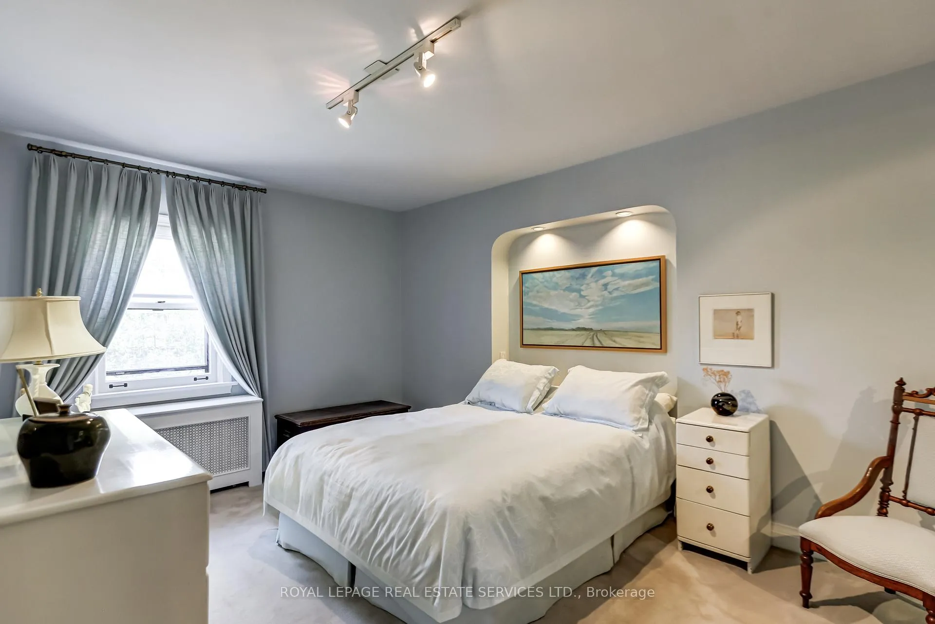 Photo 14 of 24 Tanager Avenue, Toronto, Leaside — HOMEH
