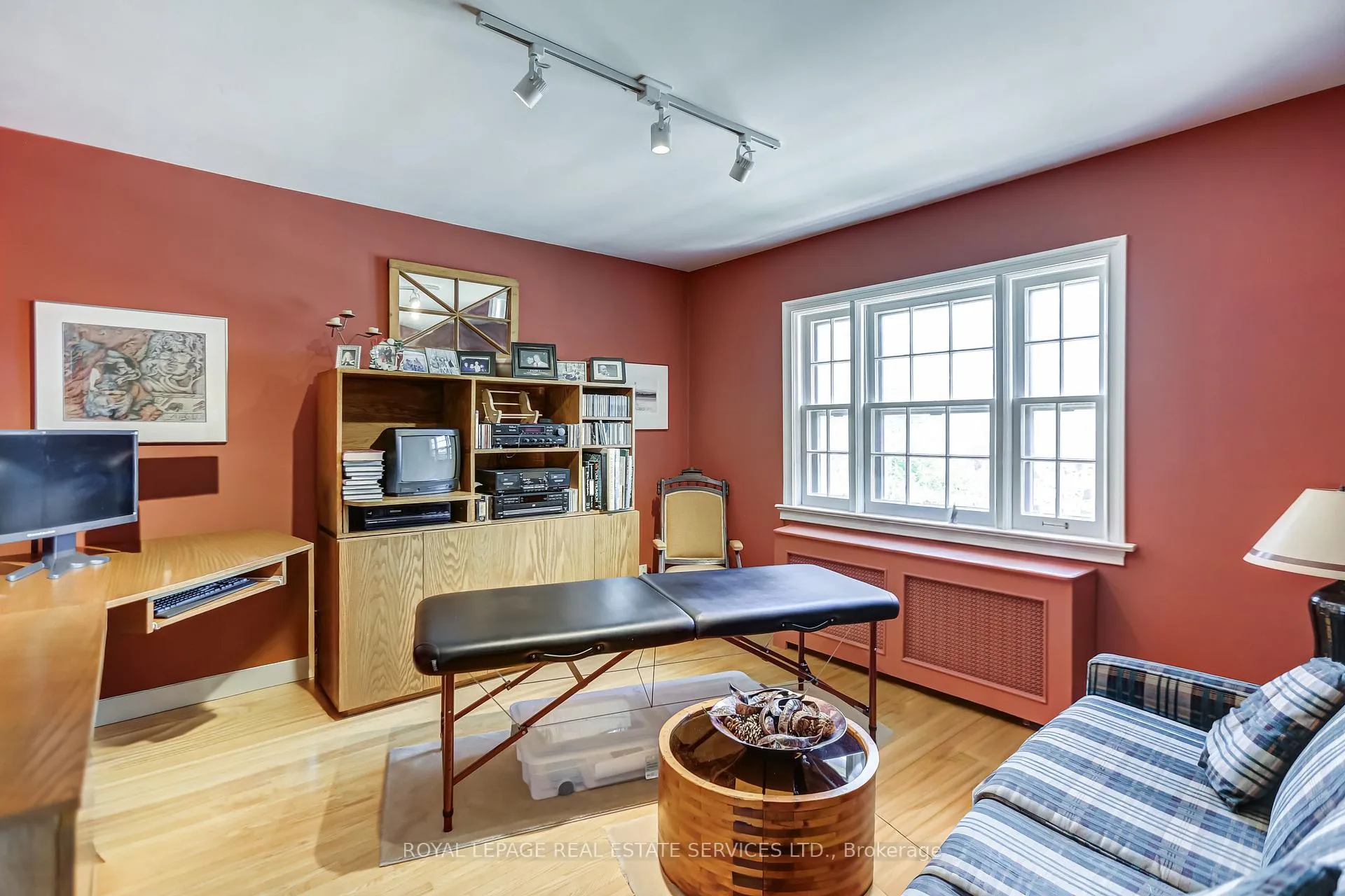 Photo 16 of 24 Tanager Avenue, Toronto, Leaside — HOMEH