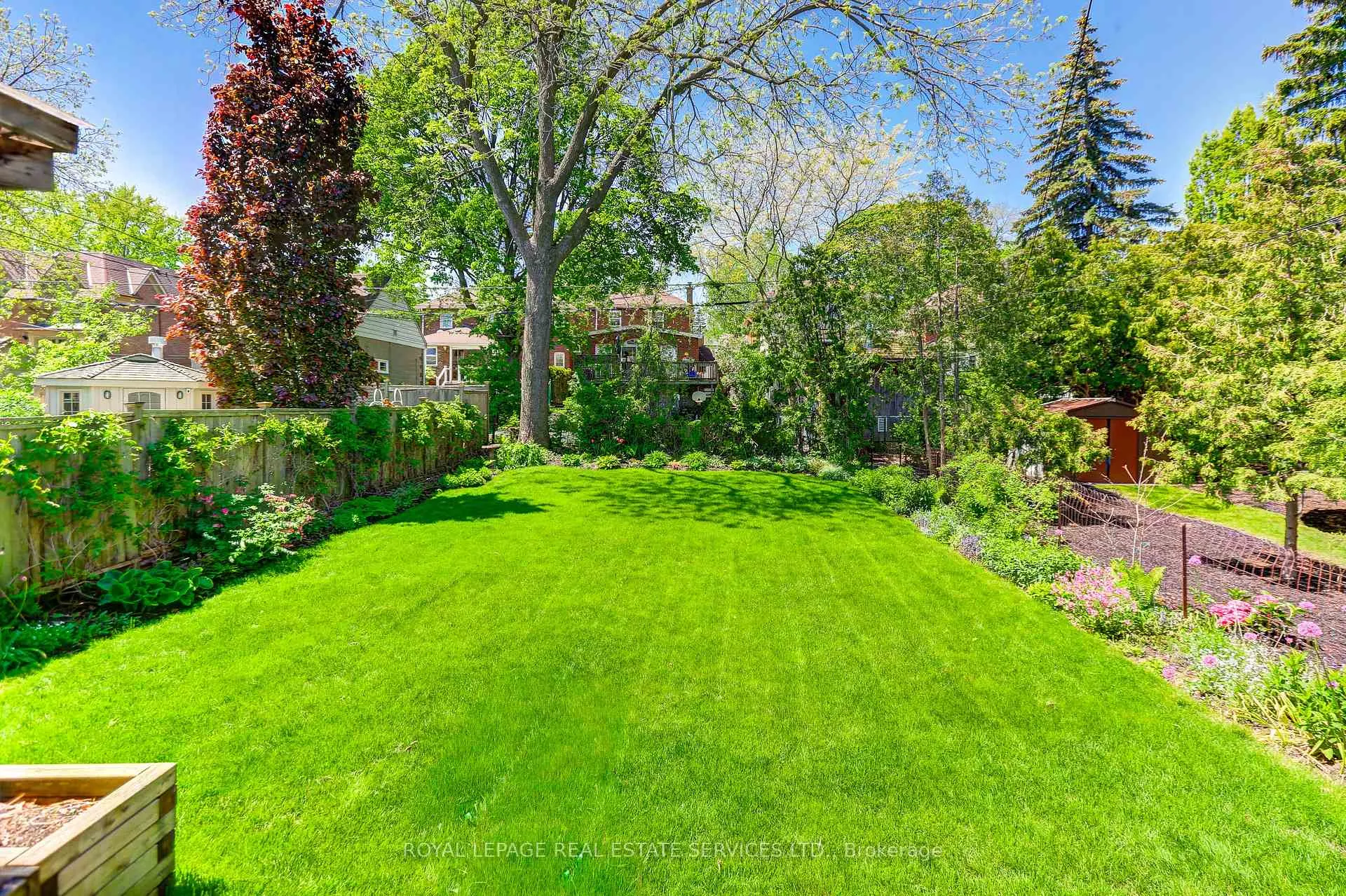 Photo 21 of 24 Tanager Avenue, Toronto, Leaside — HOMEH