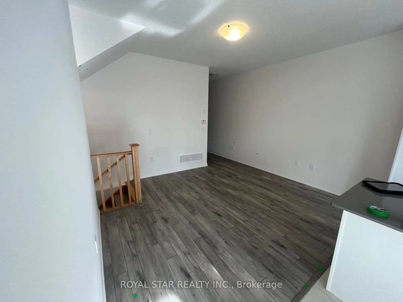 Photo 5 of Unit 21, 474 Provident Way, Hamilton, Mount Hope — HOMEH