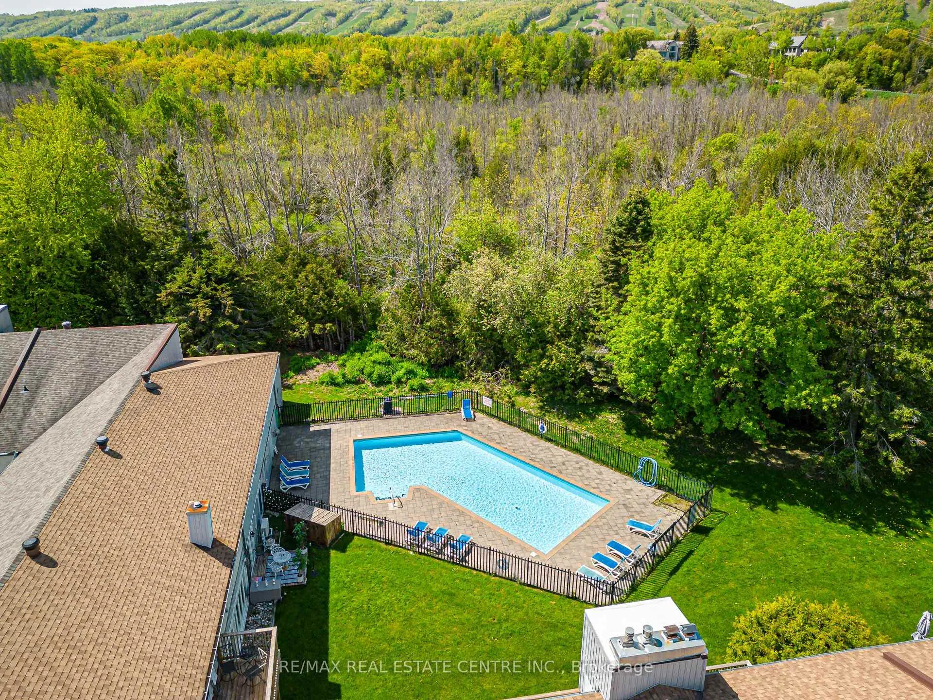 Photo 22 of Unit 19, 209472 Highway 26, Blue Mountains — HOMEH