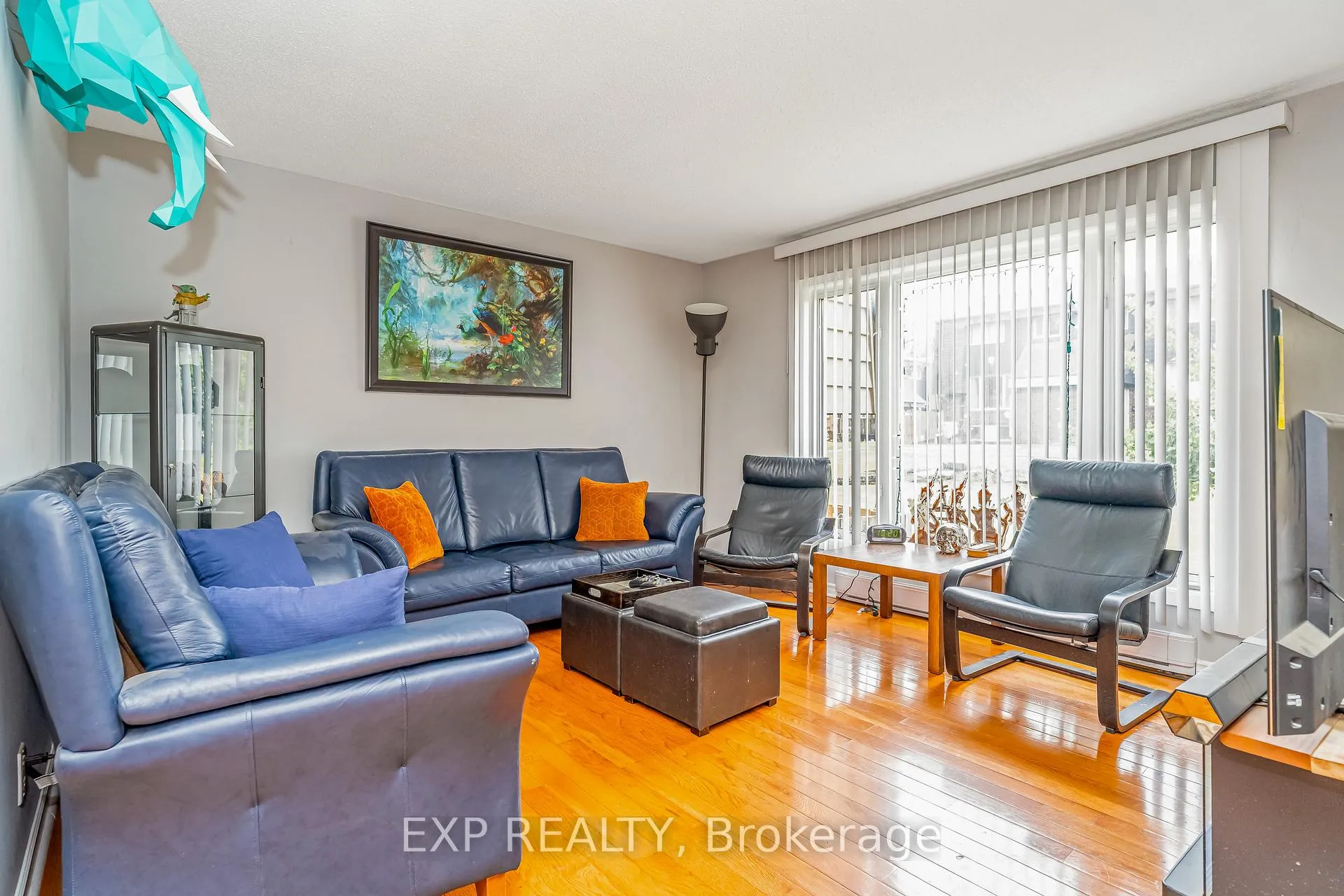 Photo 2 of Unit 12, 2610 Draper Avenue, Ottawa, Redwood Park — HOMEH