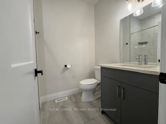 Photo 5 of Unit 49, 63 Compass Trail, Central Elgin, Rural Central Elgin — HOMEH