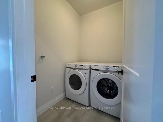 Photo 7 of Unit 49, 63 Compass Trail, Central Elgin, Rural Central Elgin — HOMEH