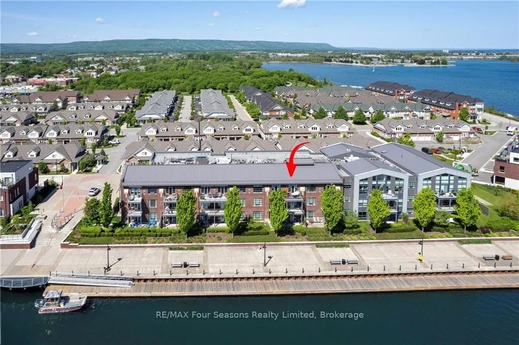 Photo 2 of Unit 309, 1 Shipyard Lane, Collingwood — HOMEH