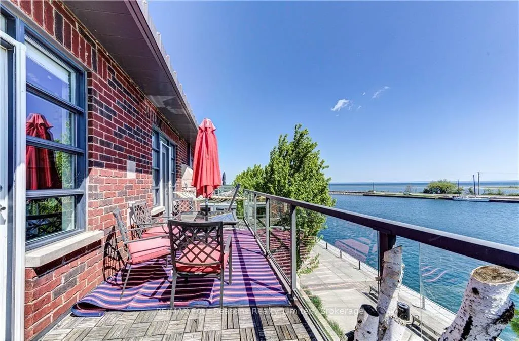 Photo 5 of Unit 309, 1 Shipyard Lane, Collingwood — HOMEH