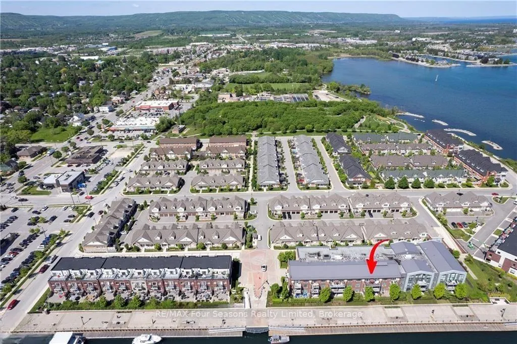 Photo 6 of Unit 309, 1 Shipyard Lane, Collingwood — HOMEH