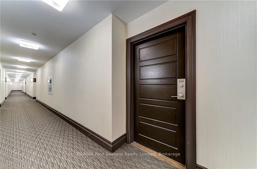 Photo 10 of Unit 309, 1 Shipyard Lane, Collingwood — HOMEH