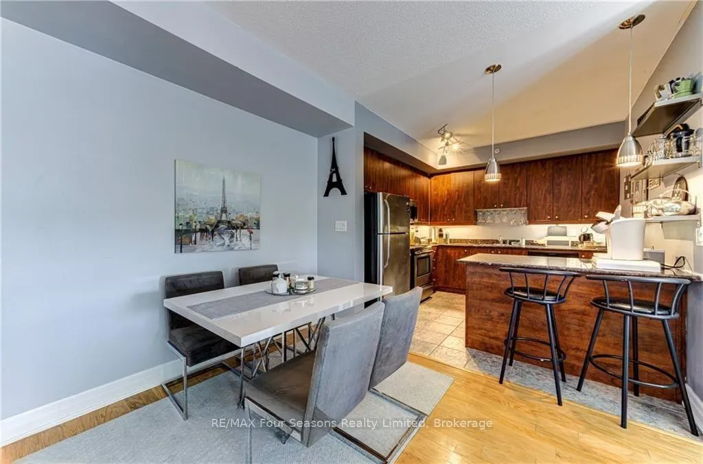 Photo 11 of Unit 309, 1 Shipyard Lane, Collingwood — HOMEH