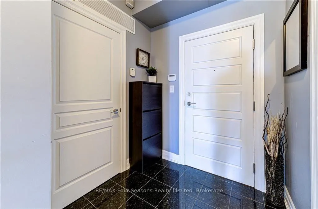 Photo 12 of Unit 309, 1 Shipyard Lane, Collingwood — HOMEH