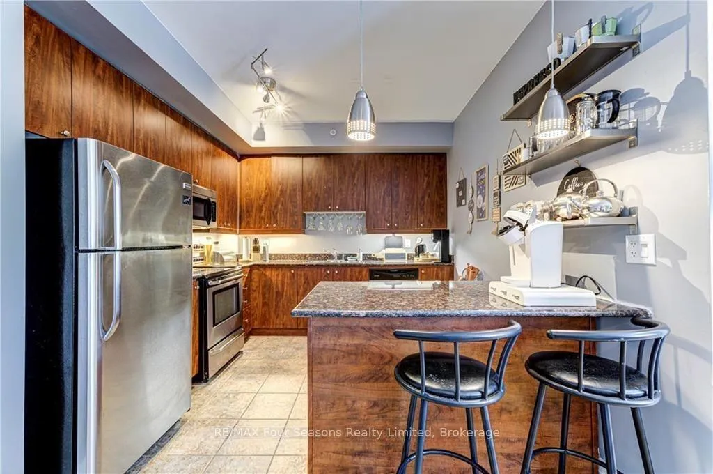 Photo 14 of Unit 309, 1 Shipyard Lane, Collingwood — HOMEH