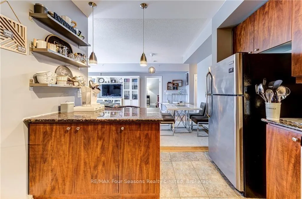 Photo 16 of Unit 309, 1 Shipyard Lane, Collingwood — HOMEH