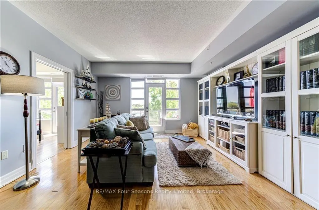 Photo 22 of Unit 309, 1 Shipyard Lane, Collingwood — HOMEH