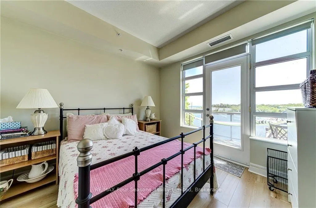 Photo 31 of Unit 309, 1 Shipyard Lane, Collingwood — HOMEH