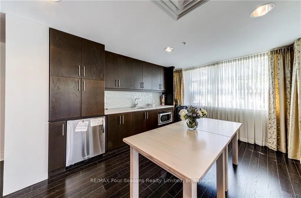 Photo 37 of Unit 309, 1 Shipyard Lane, Collingwood — HOMEH