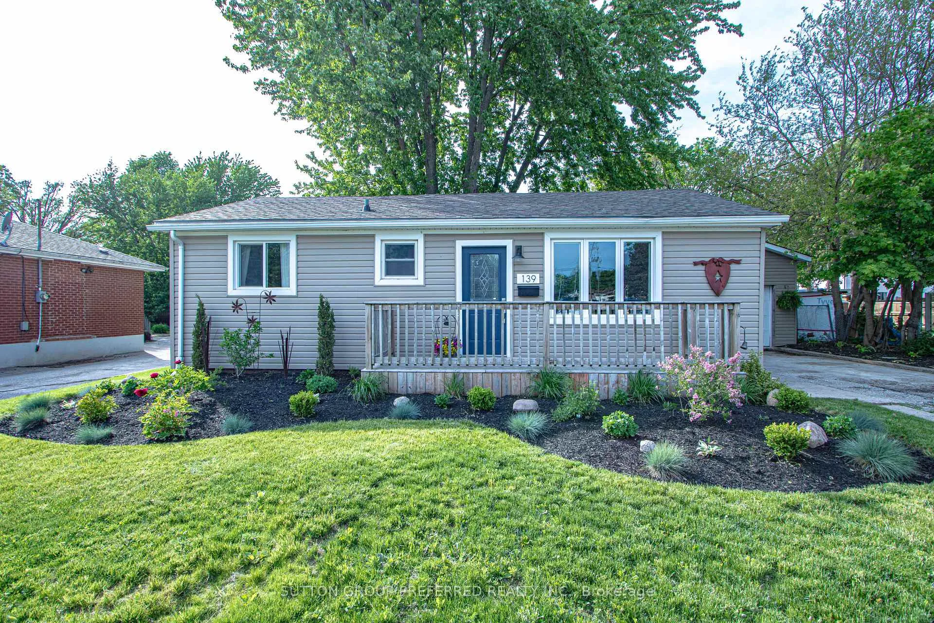 Photo 4 of 139 Keefer Street, Strathroy-Caradoc, SW — HOMEH