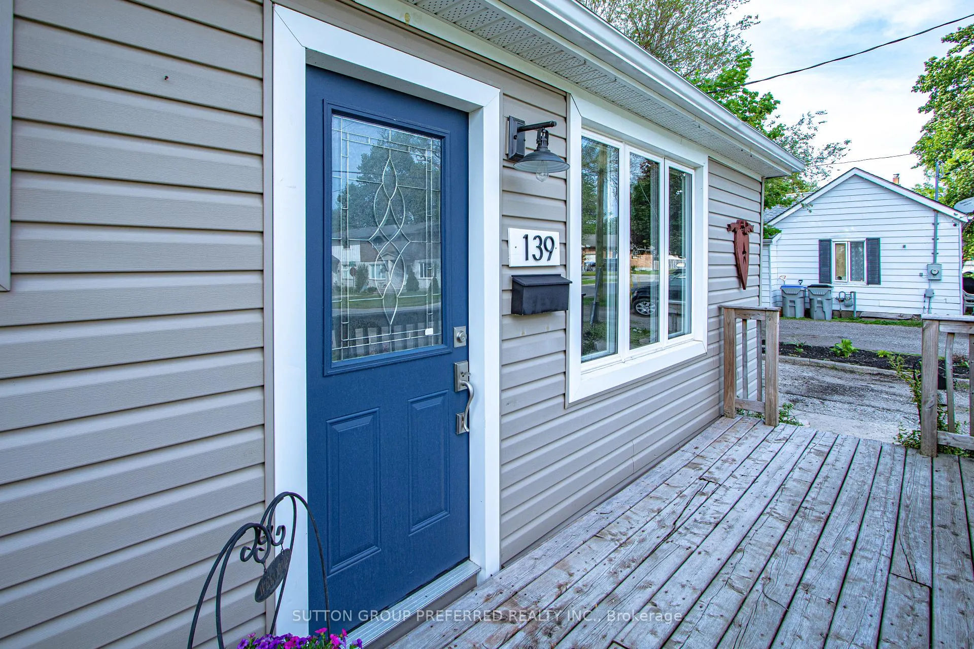 Photo 5 of 139 Keefer Street, Strathroy-Caradoc, SW — HOMEH