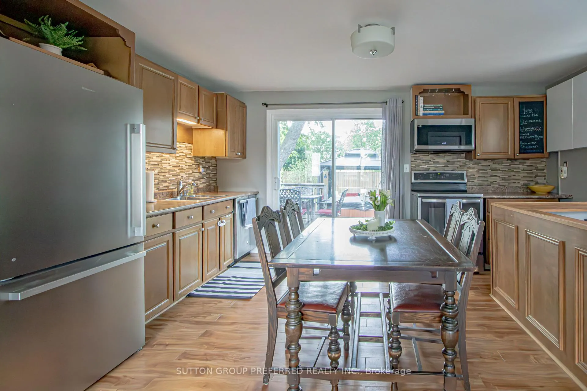 Photo 17 of 139 Keefer Street, Strathroy-Caradoc, SW — HOMEH