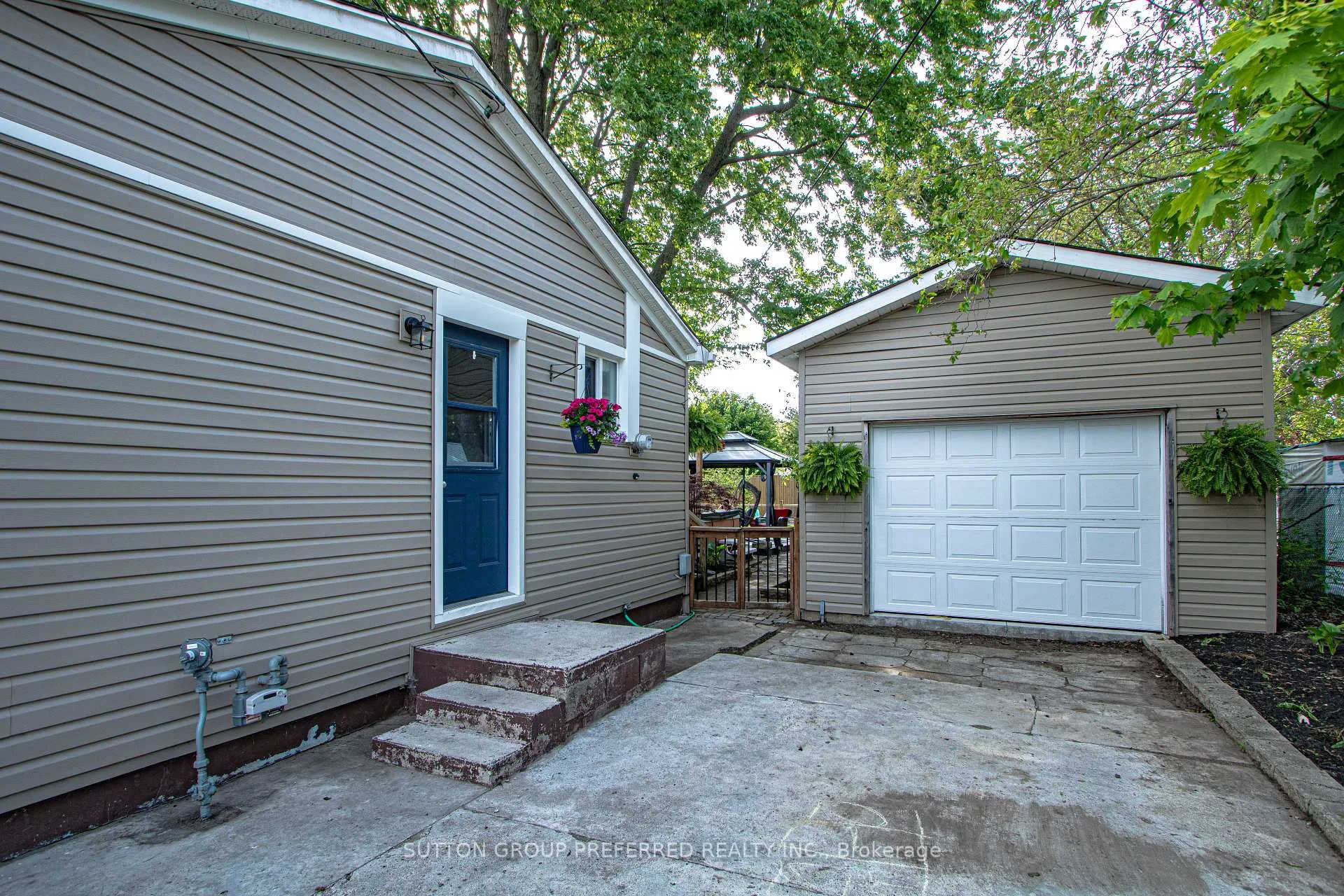 Photo 28 of 139 Keefer Street, Strathroy-Caradoc, SW — HOMEH