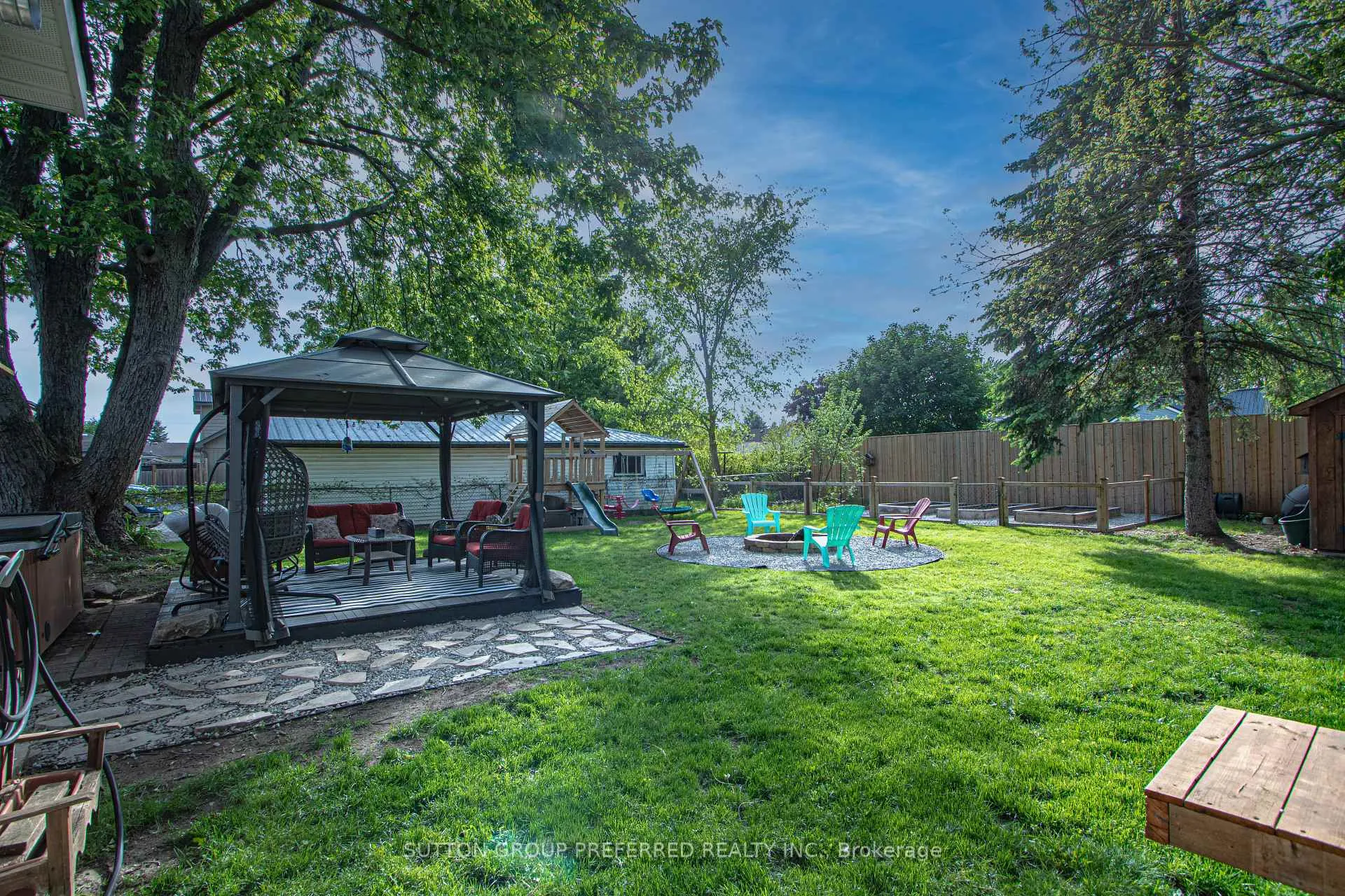 Photo 42 of 139 Keefer Street, Strathroy-Caradoc, SW — HOMEH