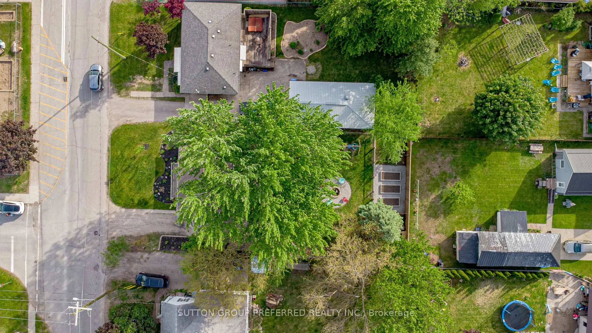 Photo 44 of 139 Keefer Street, Strathroy-Caradoc, SW — HOMEH