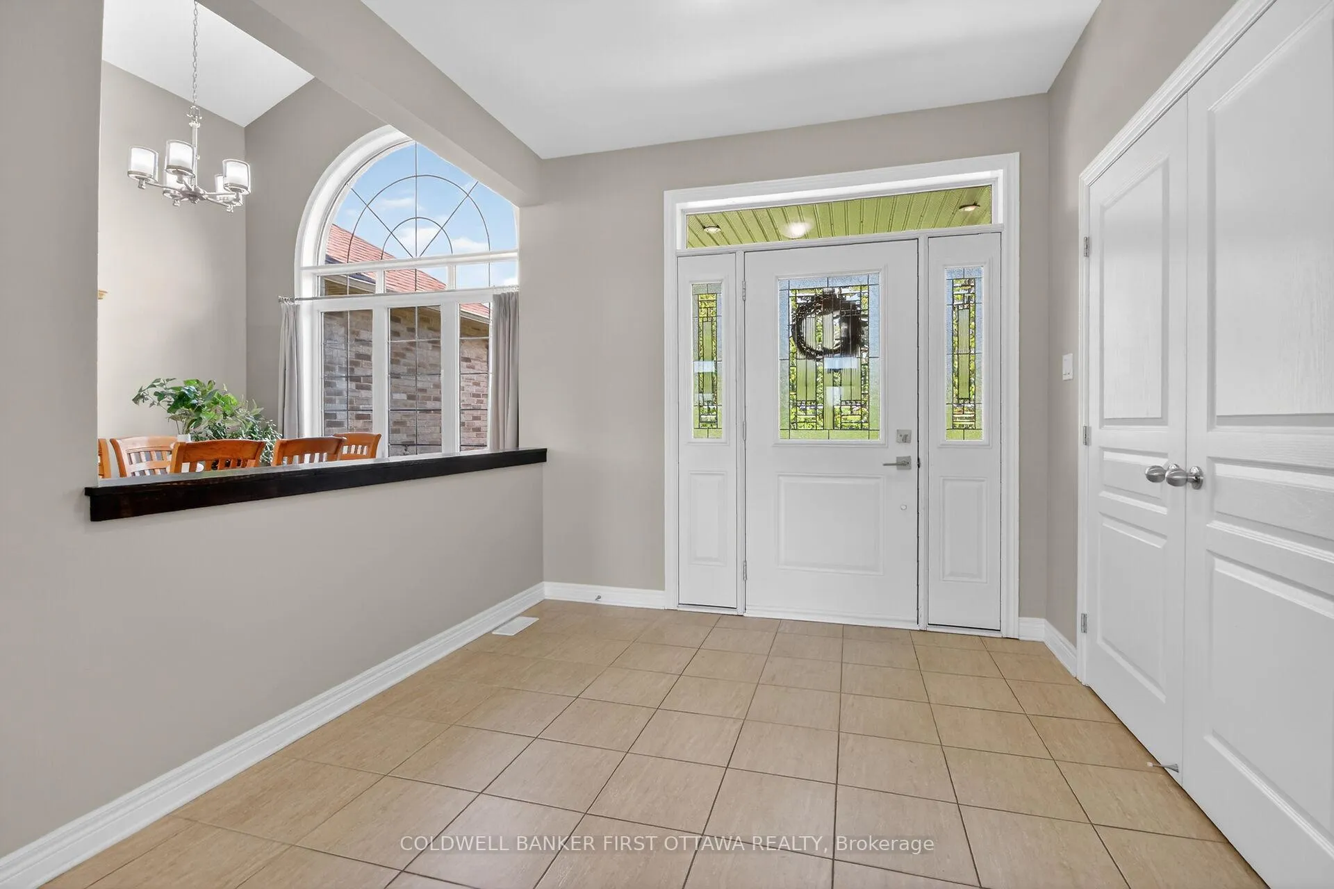 Photo 5 of 719 Jordan Street, Beckwith, Beckwith Twp — HOMEH