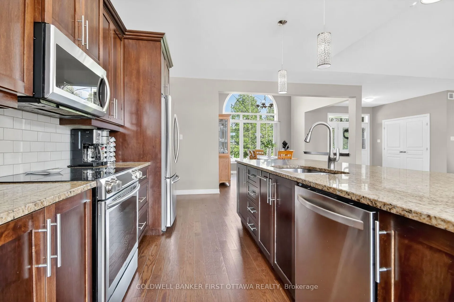 Photo 10 of 719 Jordan Street, Beckwith, Beckwith Twp — HOMEH