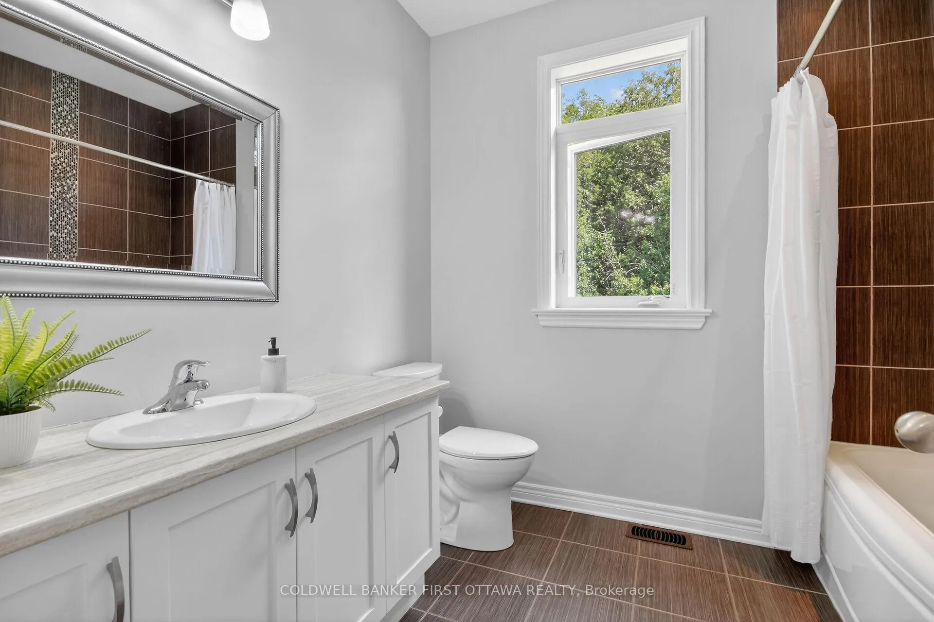 Photo 19 of 719 Jordan Street, Beckwith, Beckwith Twp — HOMEH