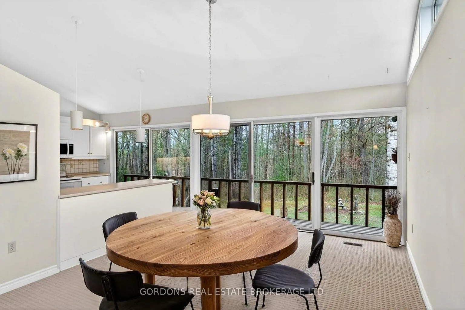 Photo 18 of 100 Frontenac Crescent, Deep River — HOMEH