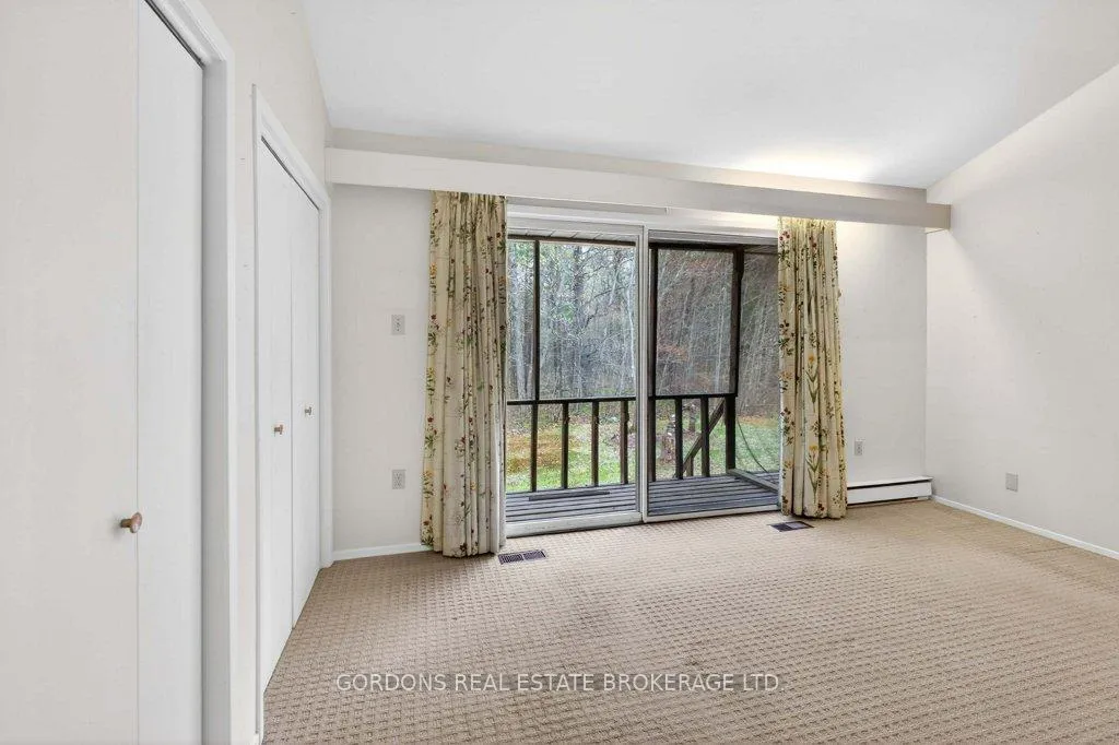 Photo 33 of 100 Frontenac Crescent, Deep River — HOMEH