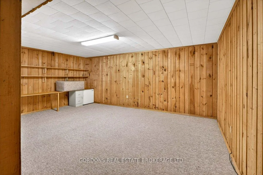 Photo 37 of 100 Frontenac Crescent, Deep River — HOMEH