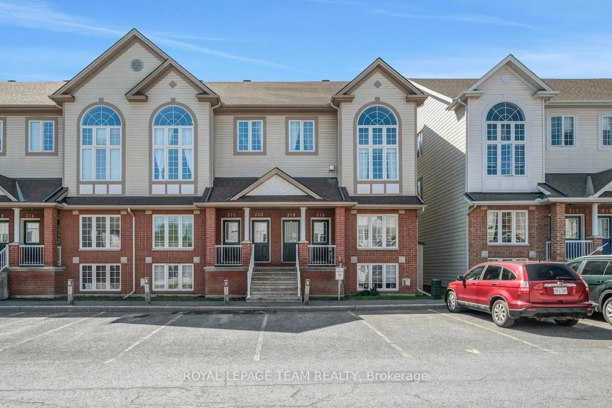 Photo 1 of 320 Wiffen Private, Ottawa, Westcliffe Estates — HOMEH