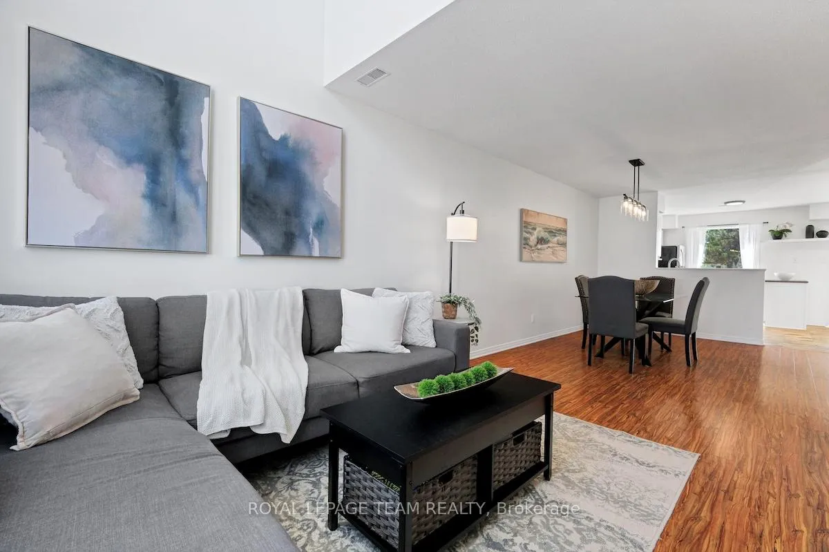 Photo 5 of 320 Wiffen Private, Ottawa, Westcliffe Estates — HOMEH