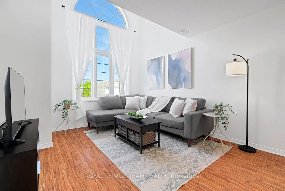 Photo 9 of 320 Wiffen Private, Ottawa, Westcliffe Estates — HOMEH