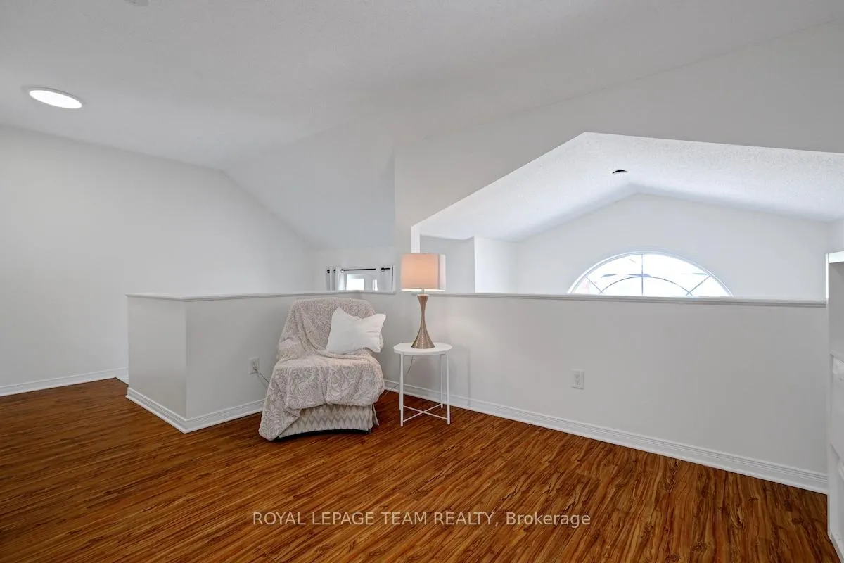 Photo 24 of 320 Wiffen Private, Ottawa, Westcliffe Estates — HOMEH