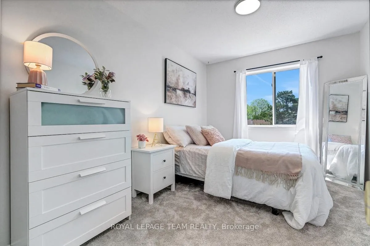 Photo 33 of 320 Wiffen Private, Ottawa, Westcliffe Estates — HOMEH