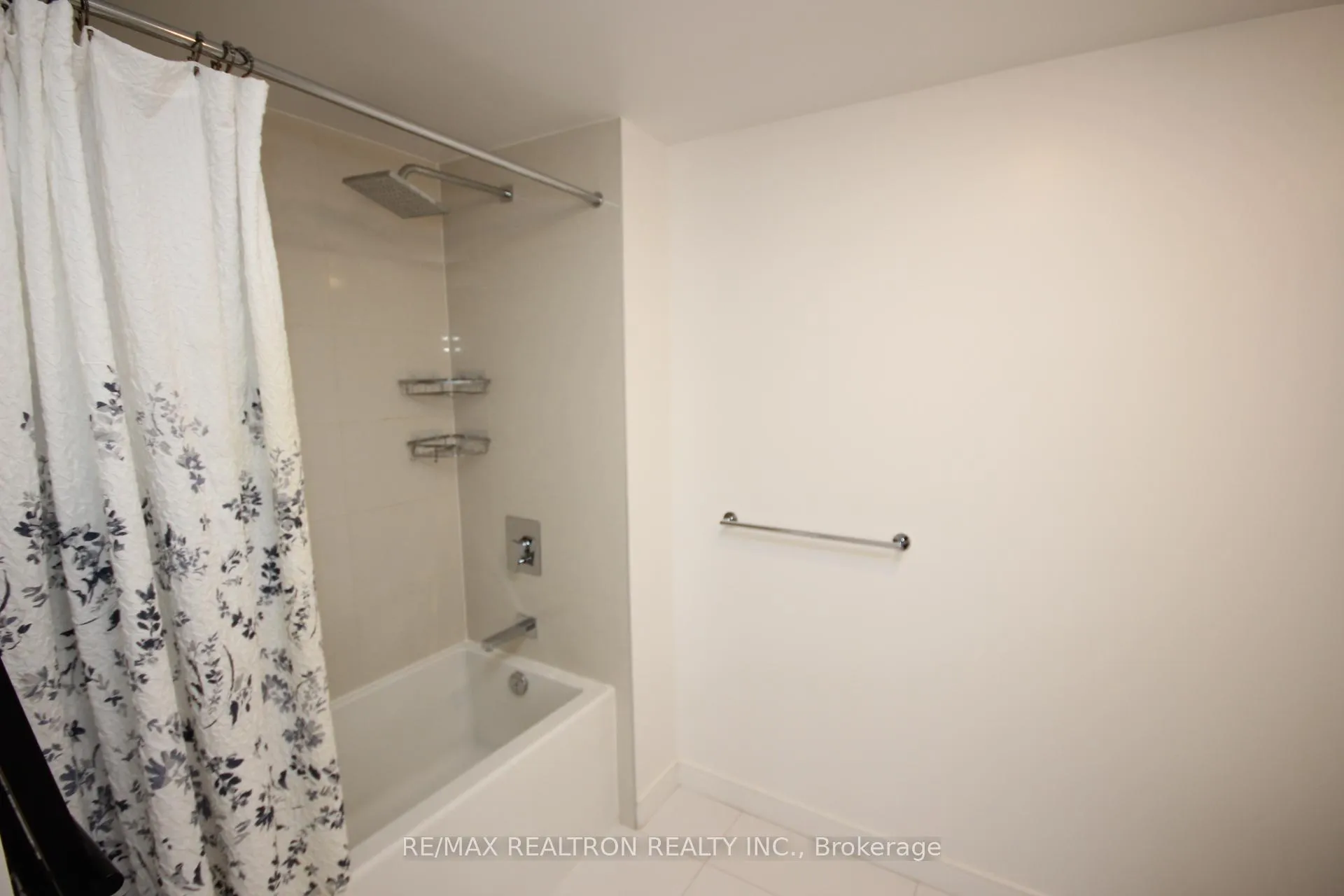 Photo 19 of Unit S807, 180 Mill Street, Toronto, Waterfront Communities — HOMEH