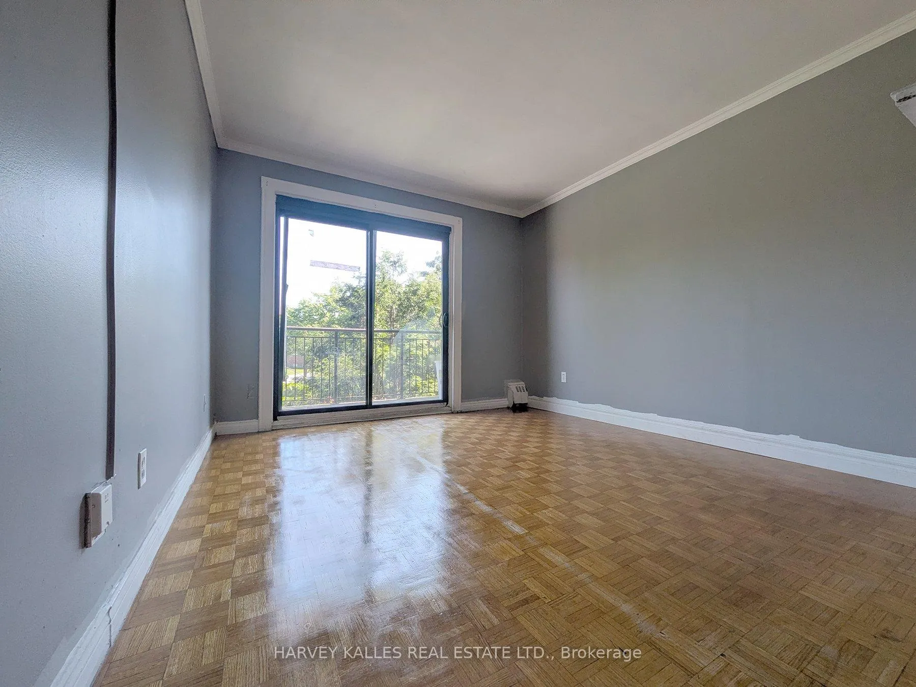 Photo 5 of Unit 203, 80 Blackfriar Avenue, Etobicoke, Kingsview Village-The Westway — HOMEH