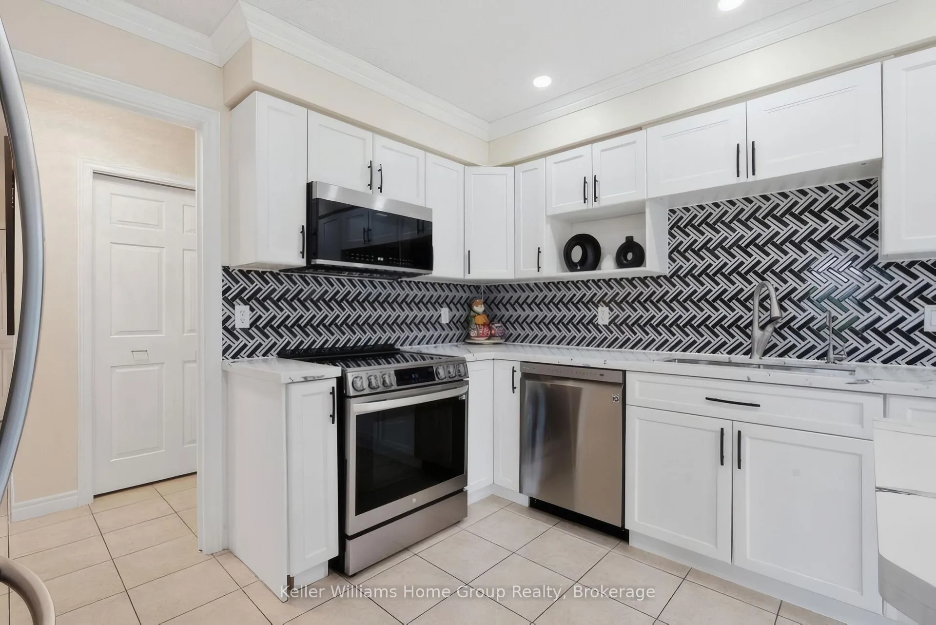 Photo 38 of 177 Watson Road N, Guelph, Grange Road — HOMEH