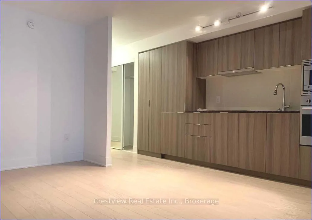 Photo 7 of Unit 1618, 955 Bay Street, Toronto, Bay Street Corridor — HOMEH