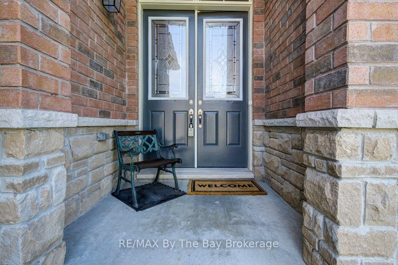 Photo 4 of 100 Allegra Drive, Wasaga Beach — HOMEH