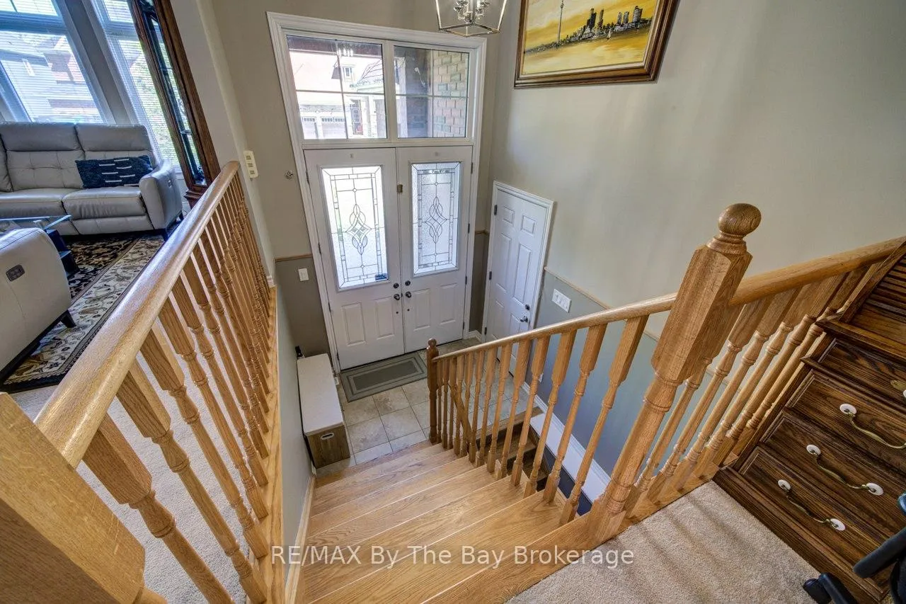 Photo 5 of 100 Allegra Drive, Wasaga Beach — HOMEH