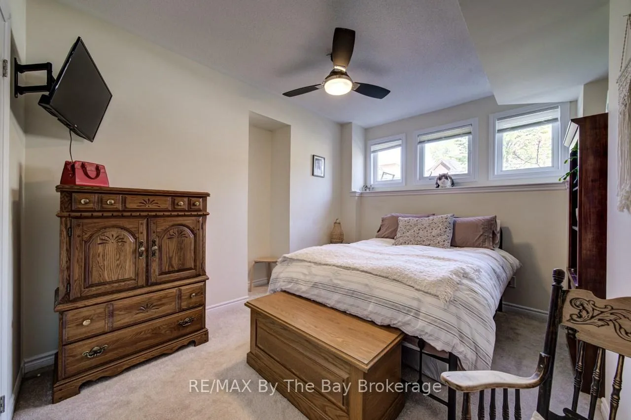 Photo 28 of 100 Allegra Drive, Wasaga Beach — HOMEH