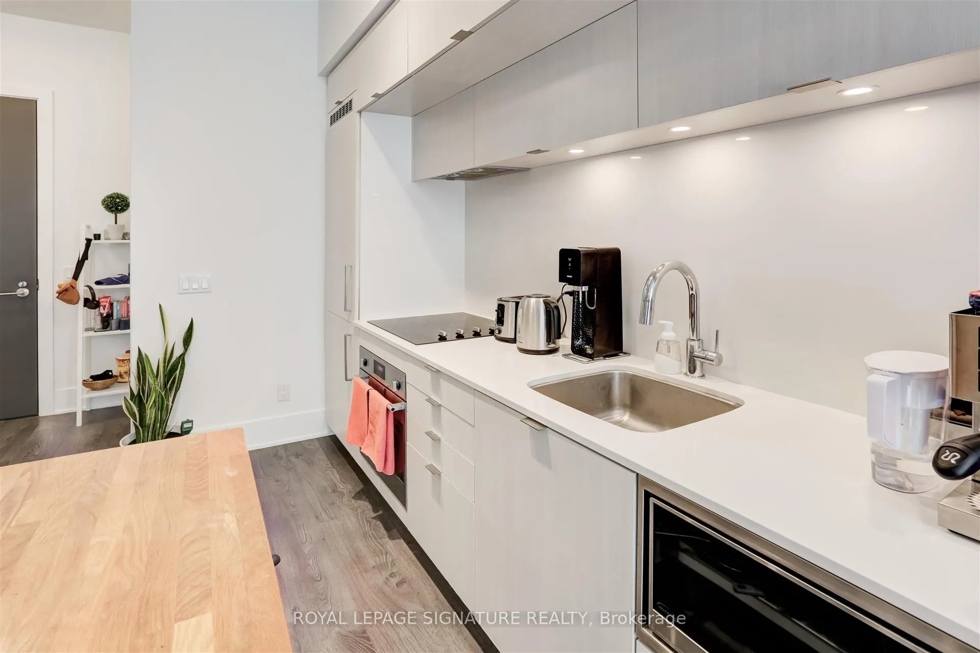 Photo 3 of Unit GV23, 38 Cameron Street, Toronto, Kensington-Chinatown — HOMEH